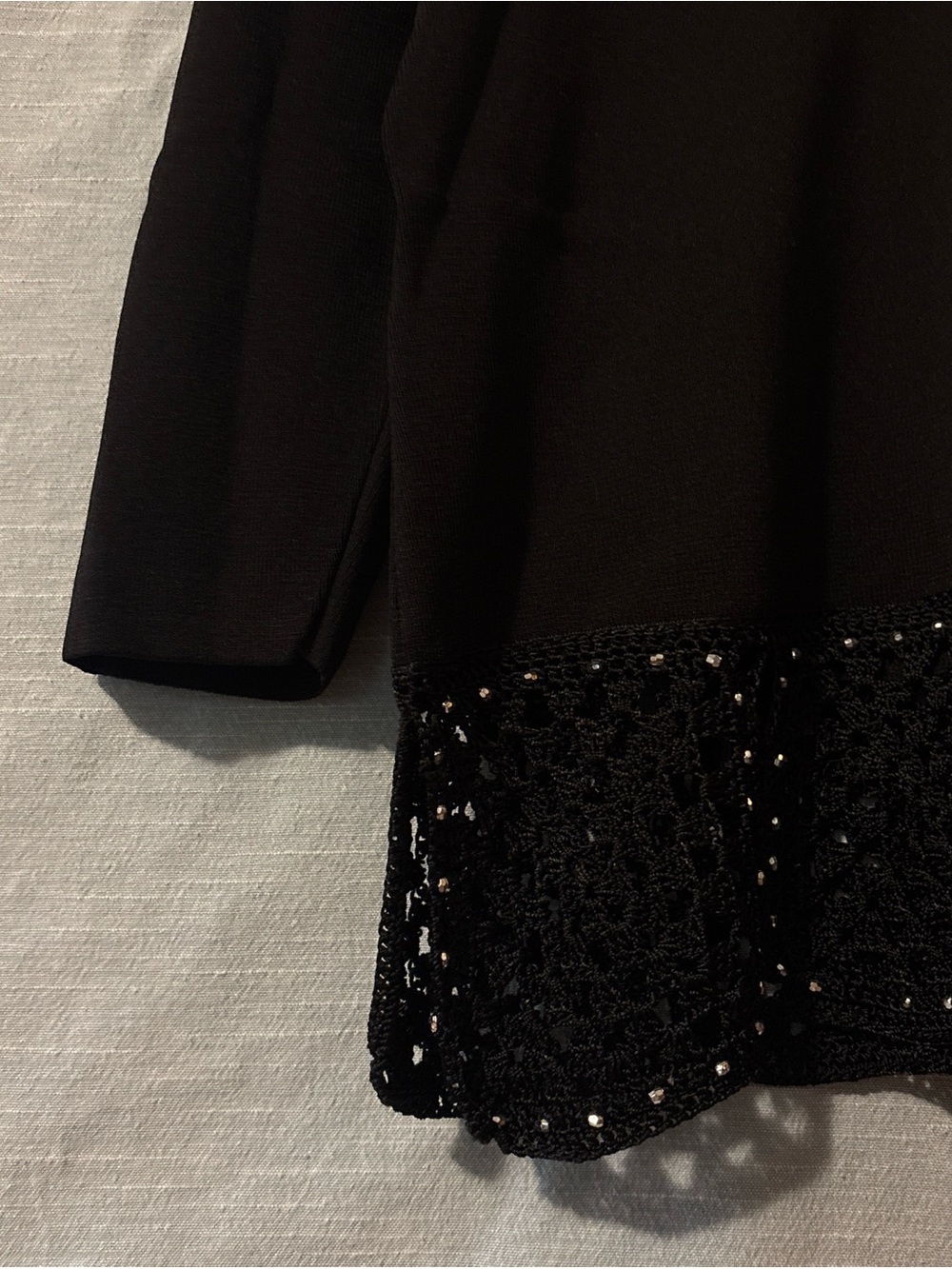 Joseph A. Sweater Pullover V-Neck 3/4 Sleeve Crocheted Hem Black Women’s Sz XL - Picture 3 of 6